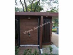 Poolside Changing Room 8