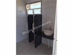 Urinals 3